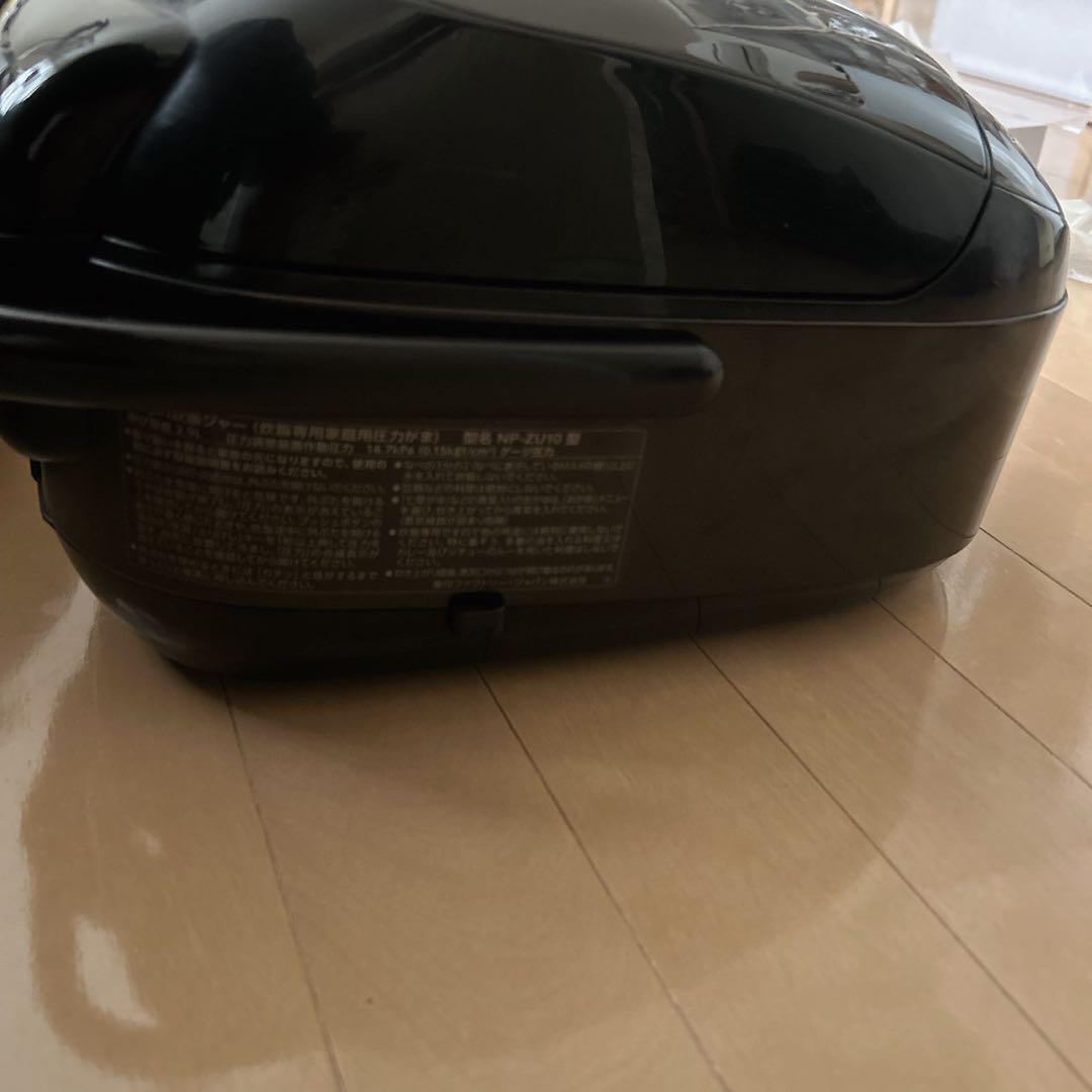 象印　Zojirushi NP-ZU10 炊飯器 ブラウン　美品