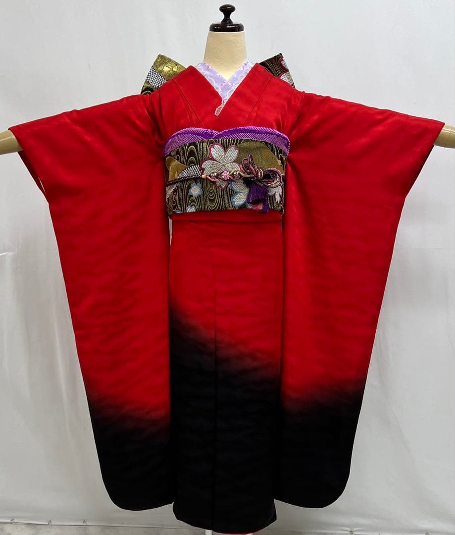 振り袖　フルセット　別誂絞り長襦袢付　赤　黒　ツートーン　成人式　 580