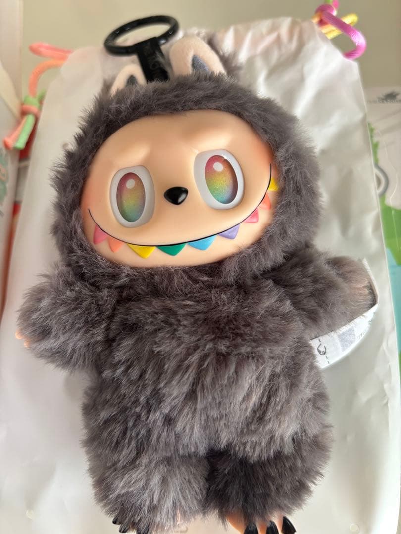 POP MART ラブブ　エナジーシリーズ　シークレット１点