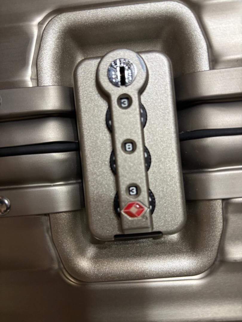 RIMOWA リモワ トパーズ チタニウムTOPAS TITANIUM 78L