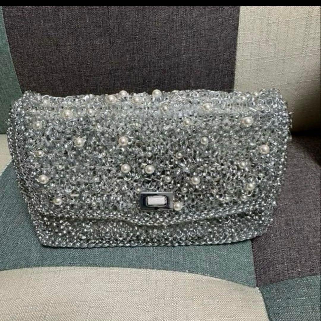 【未使用】アンテプリマ ペルラ グリッター ショルダー ミディアム シルバー