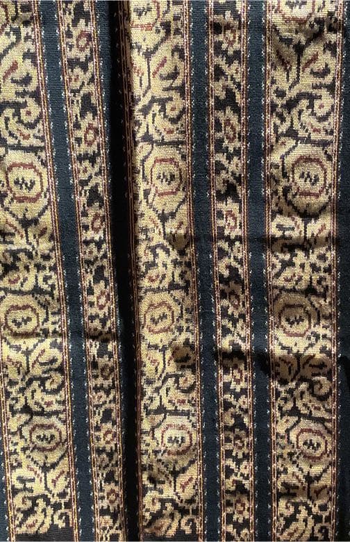 インドネシア　サブ島　イカット