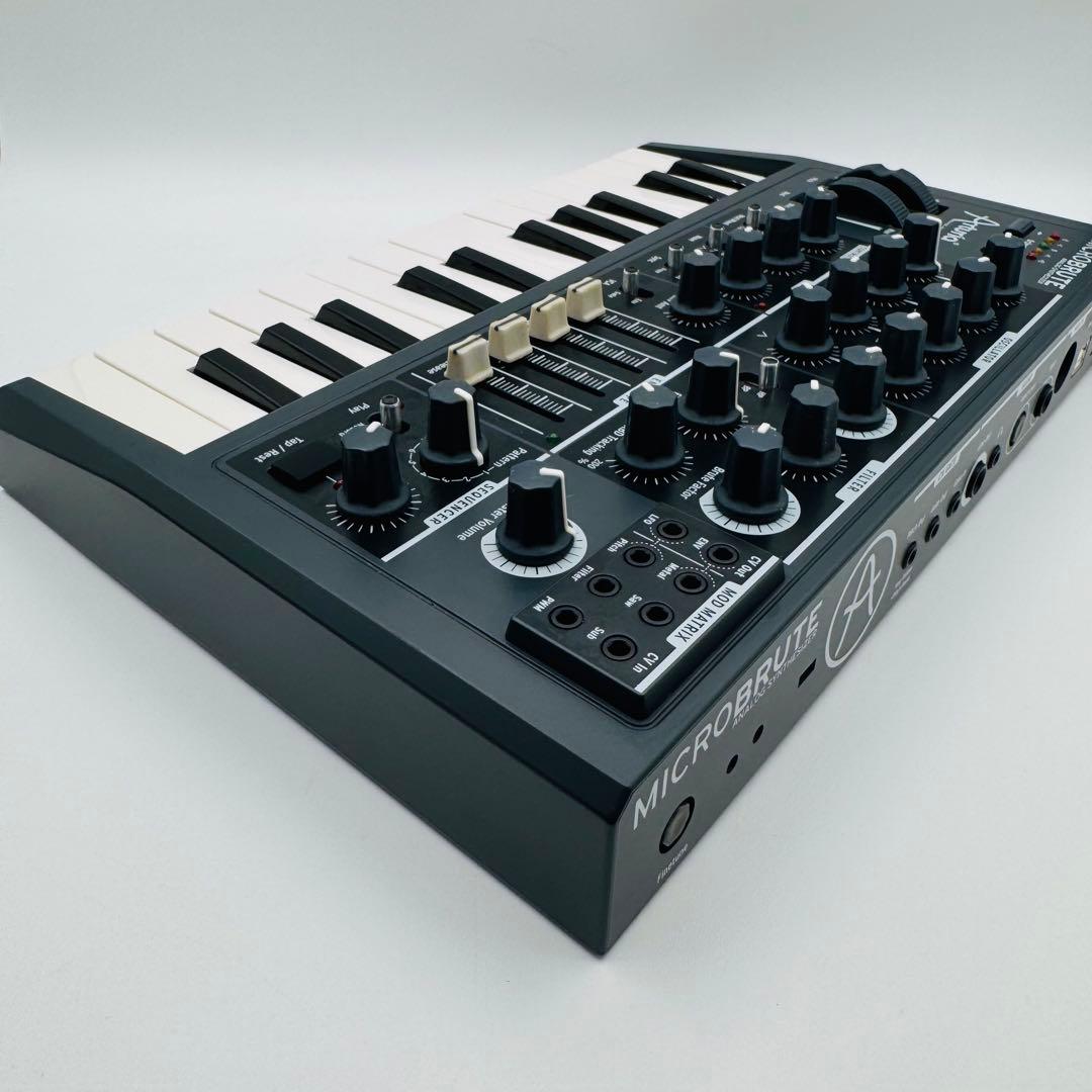 arturia MICROBRUTE マイクロブルート　アナログシンセサイザー