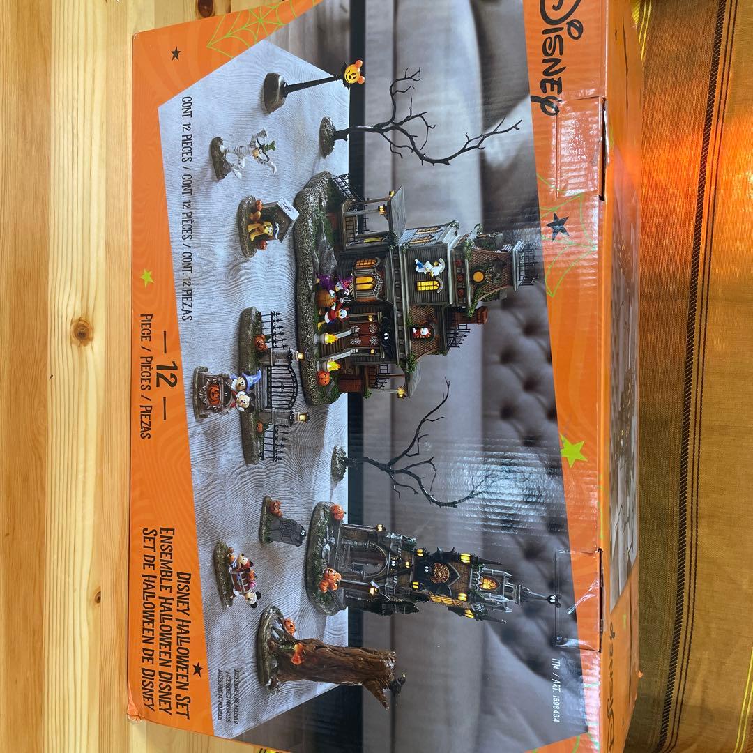 ディズニー ハロウィン ビレッジ 12ピースセット　Disney