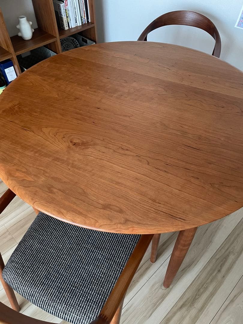 カイクリスチャンセン　universe table ブラックチェリー　110