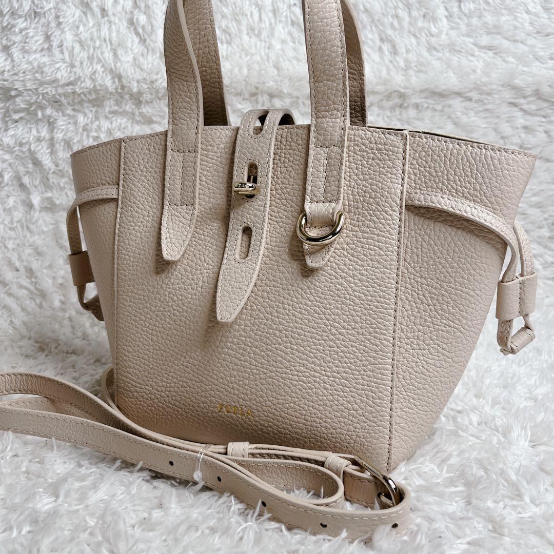 未使用級 フルラ ネット 現行 2way ベ－ジュ ハンドバッグ ミニ レザー