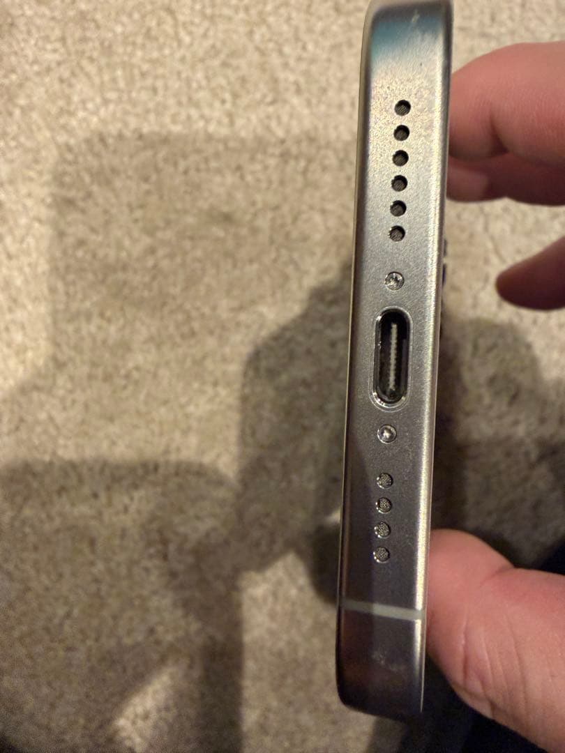 Apple iPhone 15 Pro Max 512 Gシルバー 本体