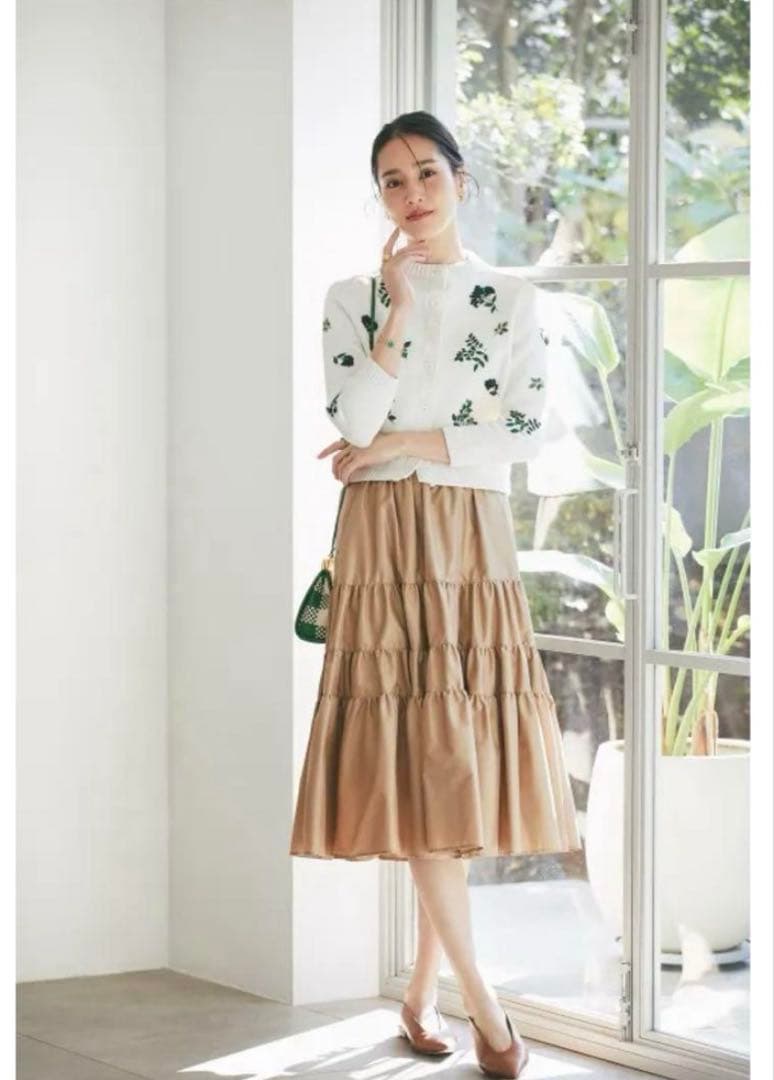 seventen セブンテン タフタティアードスカート　Mサイズ