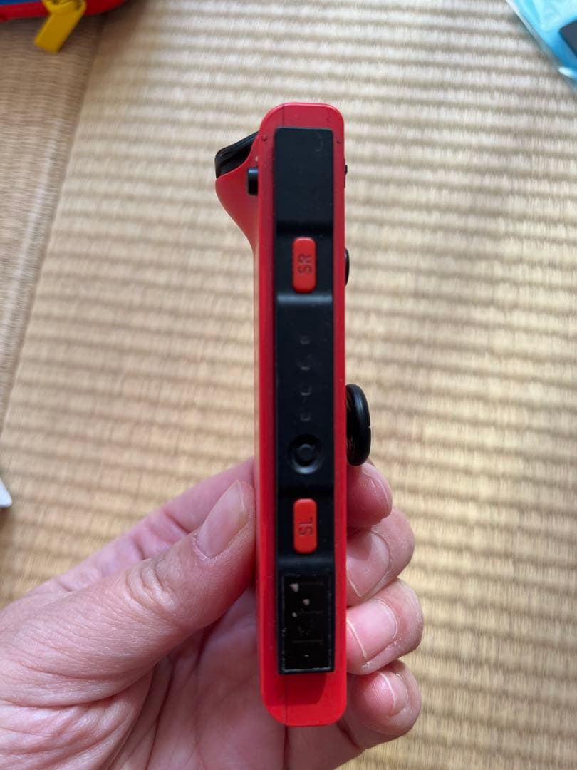 Nintendo Switch レッド本体とJoy-Conセット