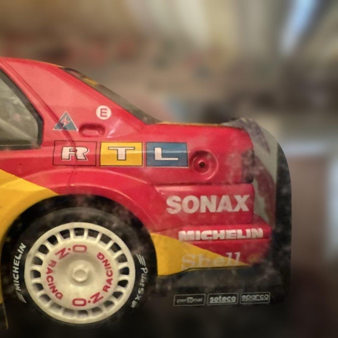 アルファロメオ 155 UTMODELS 1/18