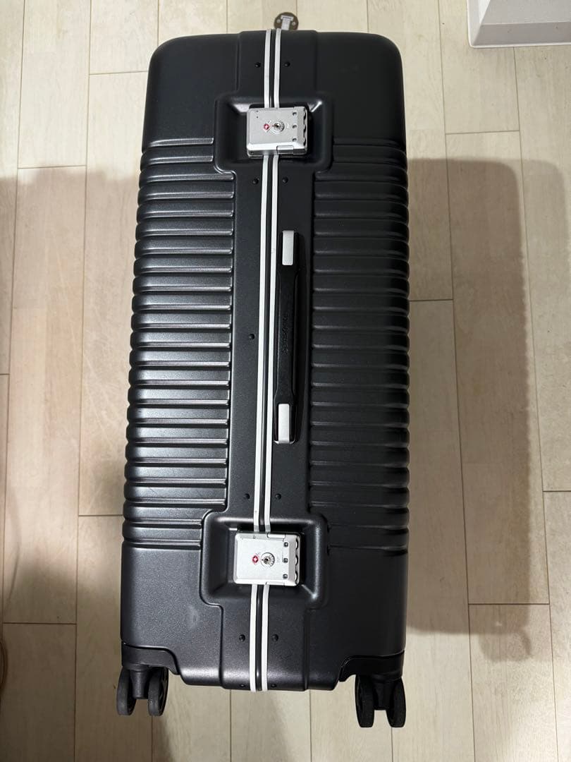 サムソナイト　キャリーケース　スーツケース　スピナー76 ブラック