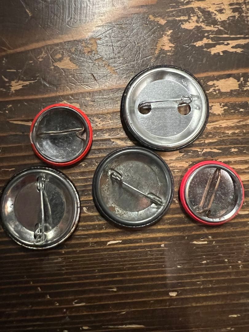 クロムハーツ　缶バッジ