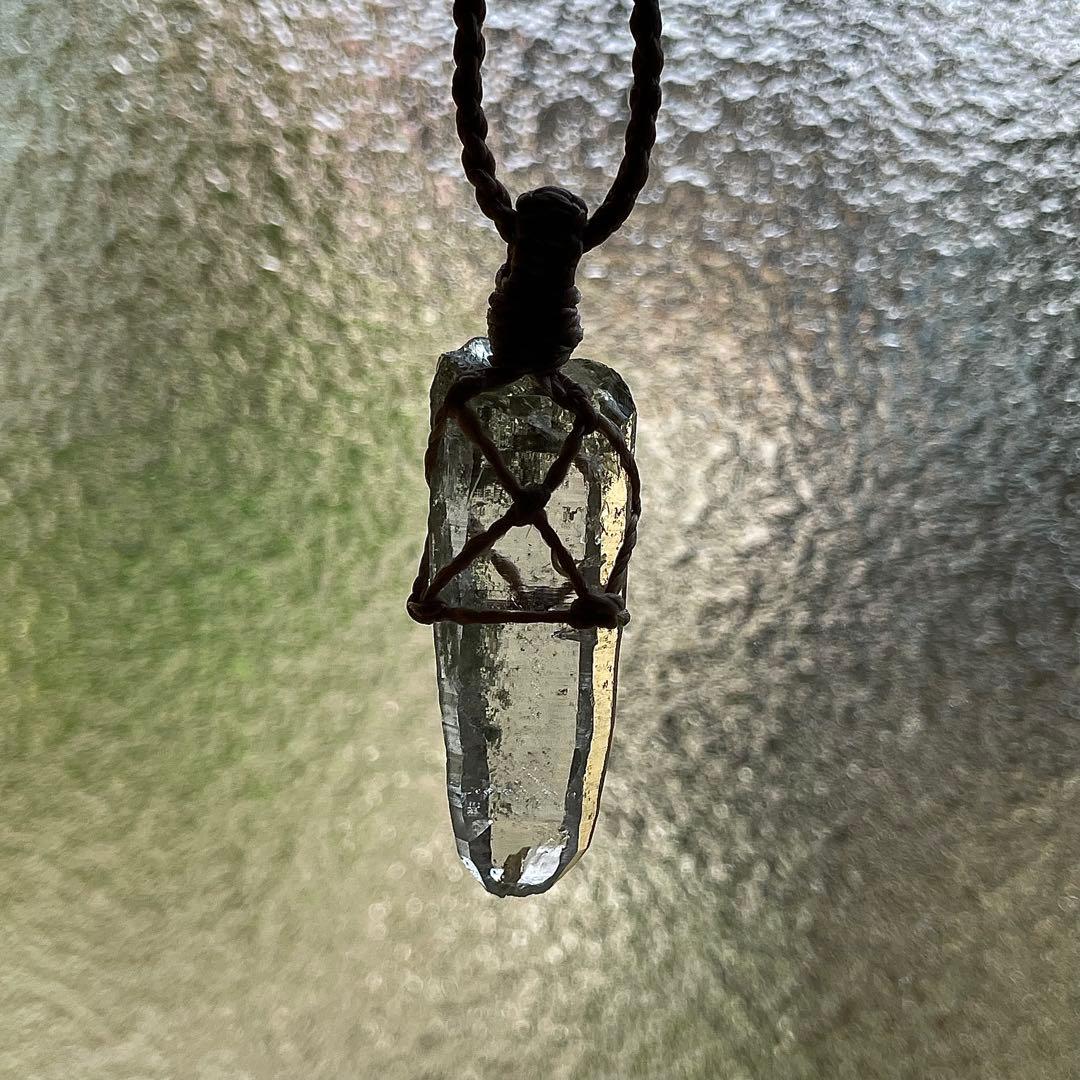 ヒマラヤ水晶 ガネッシュヒマール ＊ マクラメペンダント ネックレス 35