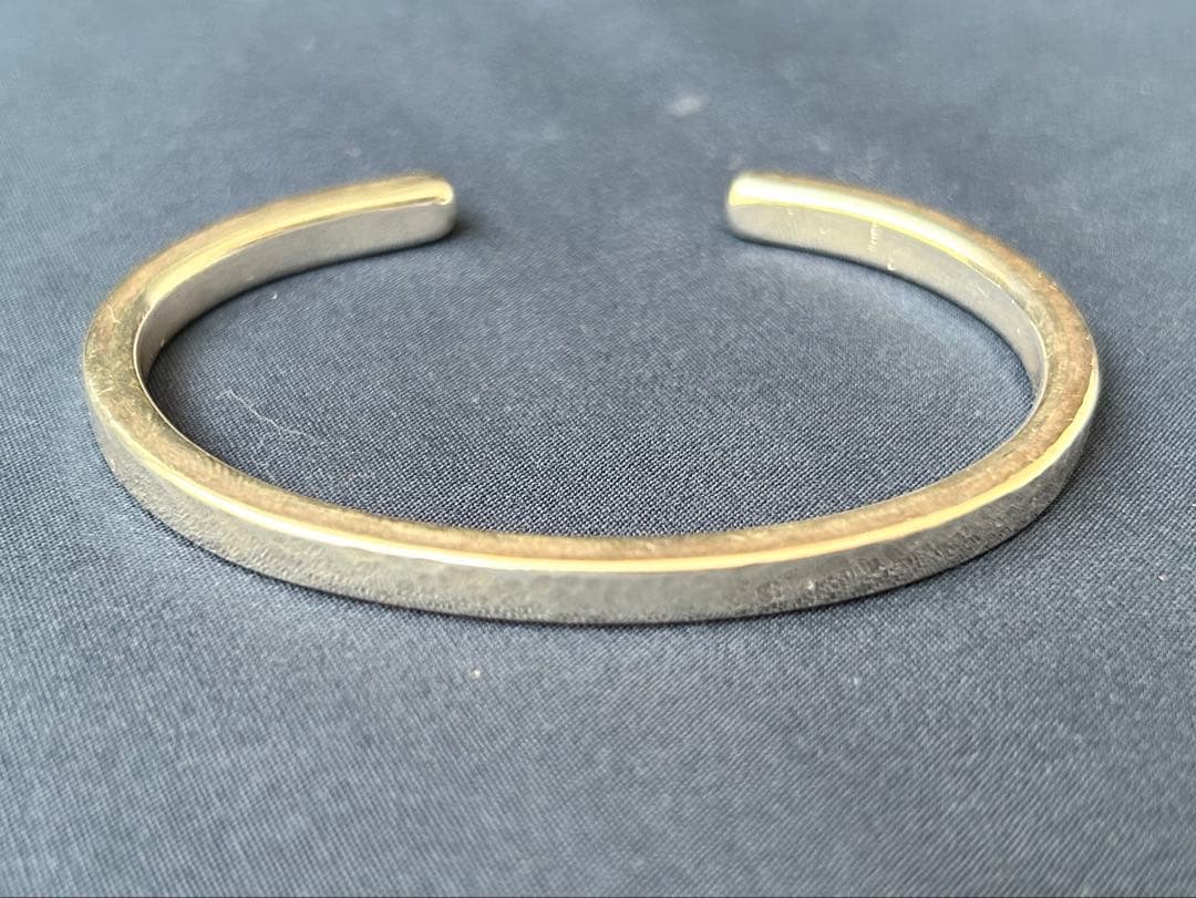 IBUQUI イブキ シルバー バングル