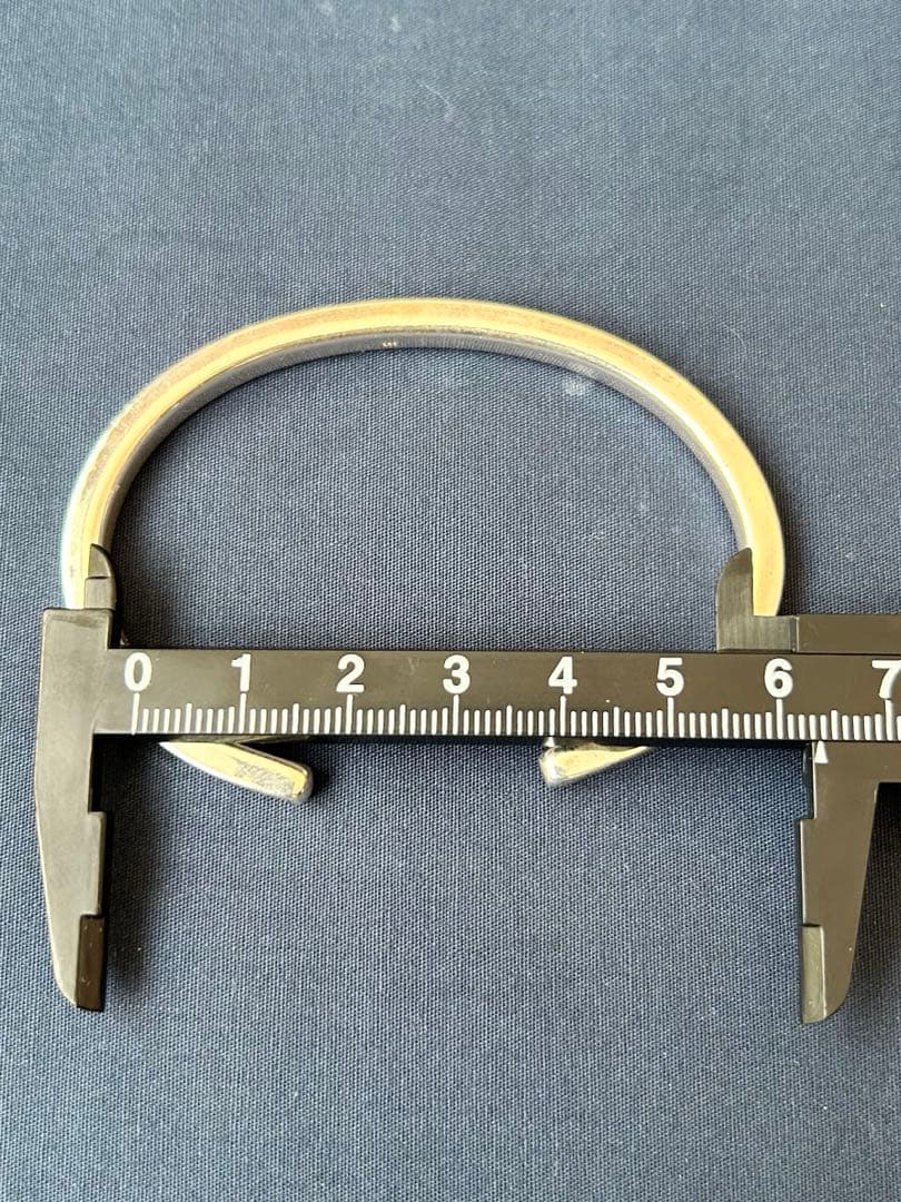 IBUQUI イブキ シルバー バングル