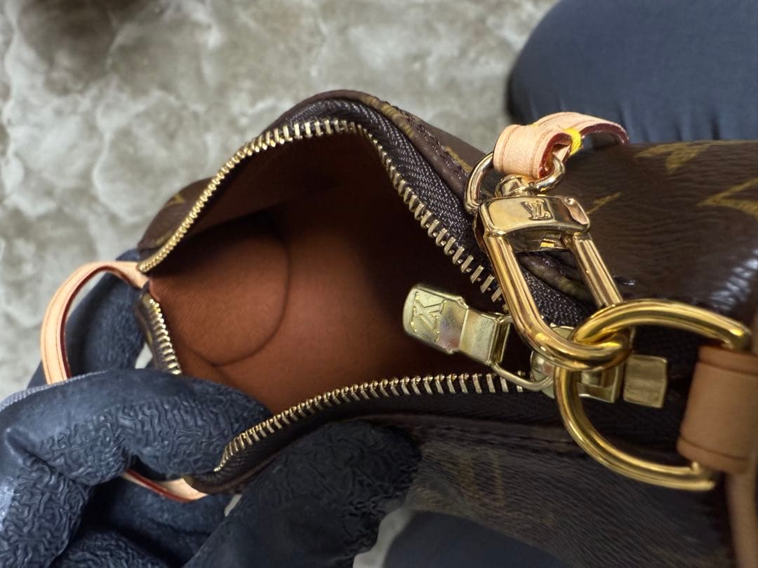 ルイヴィトン　LOUIS VUITTON パピヨン　ポーチ　　箱　ミニバッグ付き