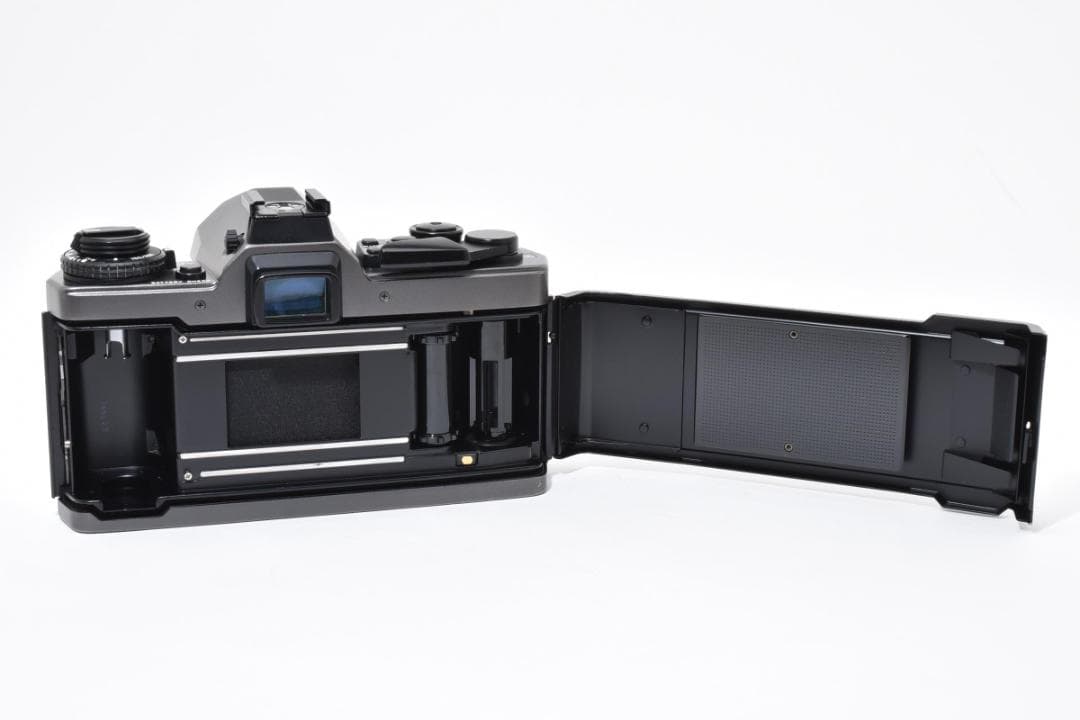 フィルムカメラ Olympus OM-3 Ti C0055