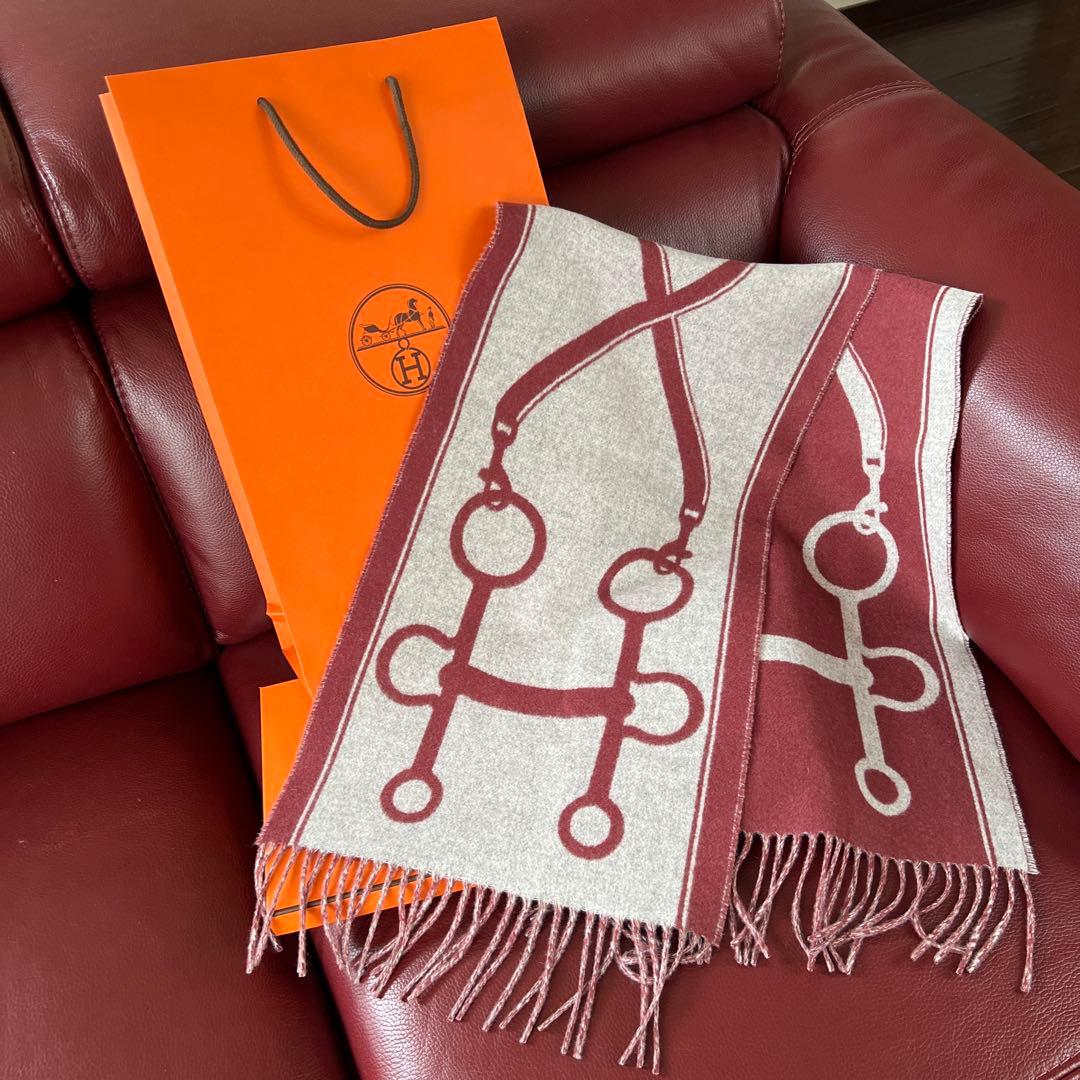 エルメス　マフラーー