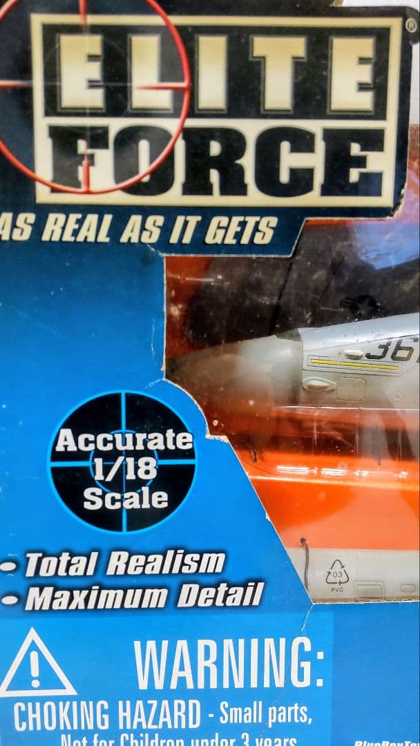 ELITEエリート 1/18 　F18Cホーネット模型