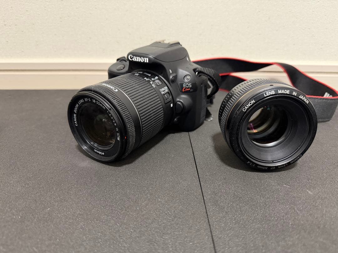 美品　Canon EOS Kiss X7 ダブルレンズセット50mm F1.8付