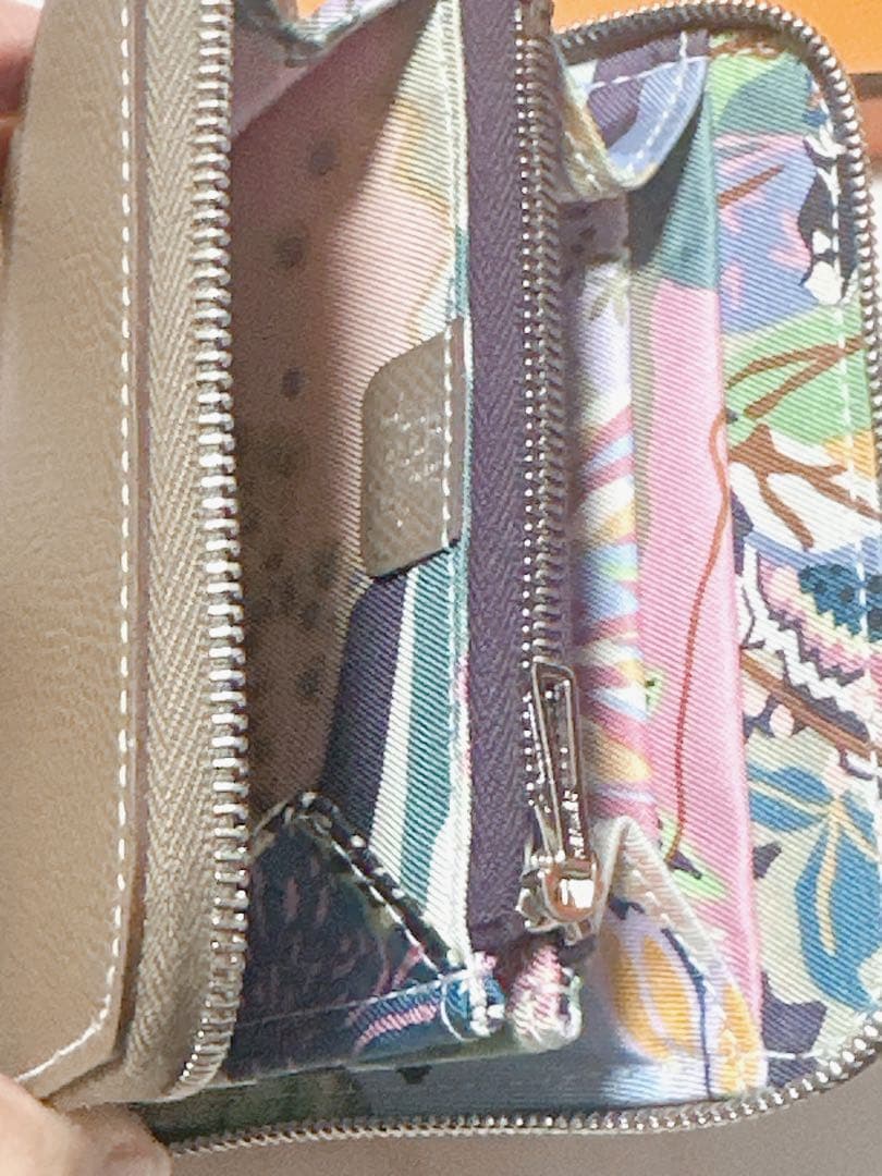 【新品未使用】エルメス シルクインコンパクト エトゥープ