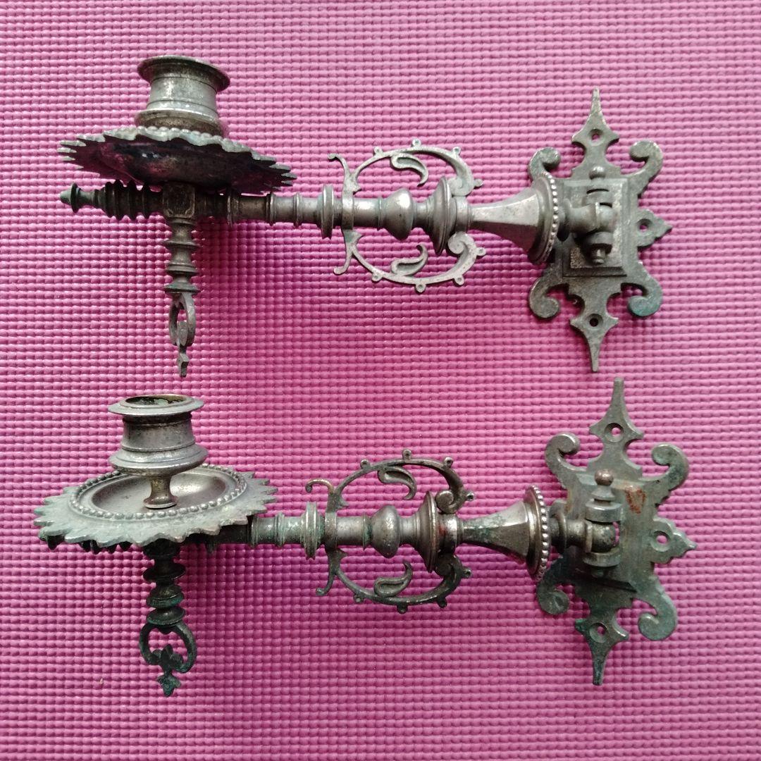 アンティーク金属製キャンドルホルダー2個セット