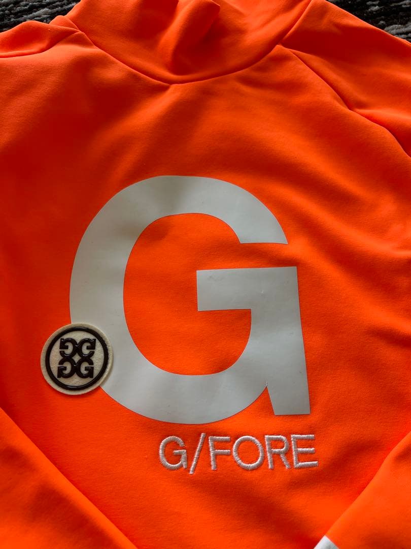 G/FORE ホワイトジャケットとオレンジハイネックセット