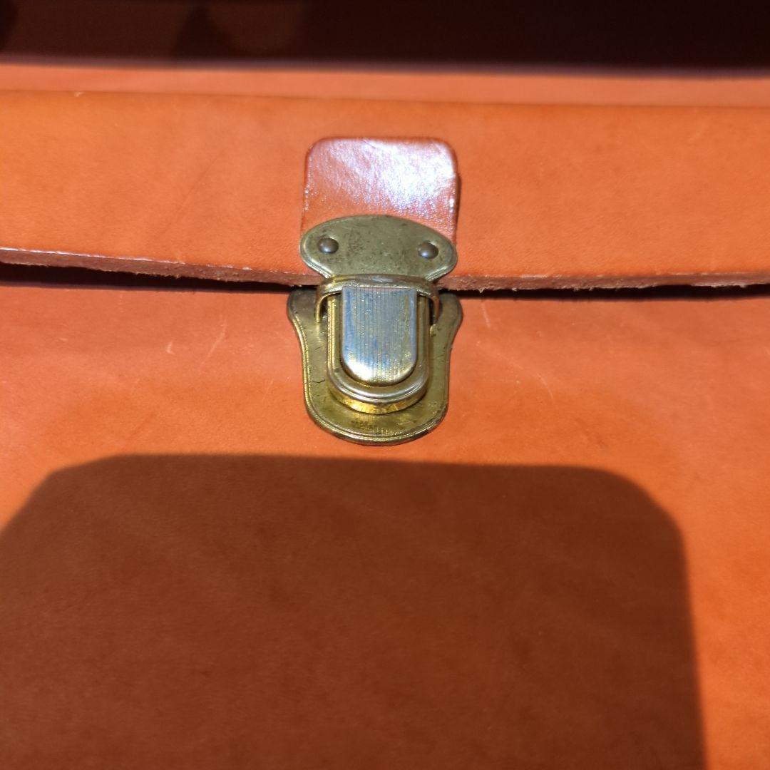 【メルカリ歳価格】HERZ サッチェルバッグ