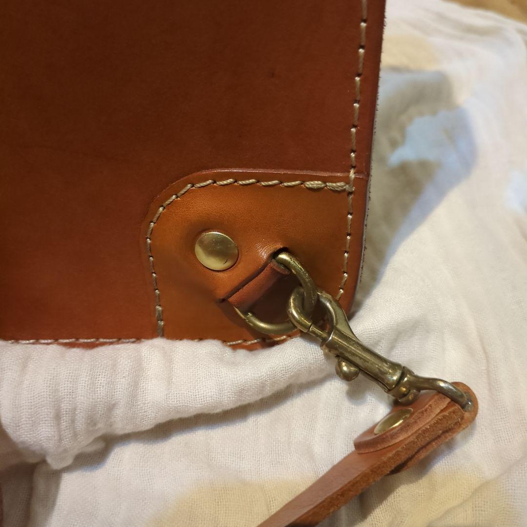 【メルカリ歳価格】HERZ サッチェルバッグ