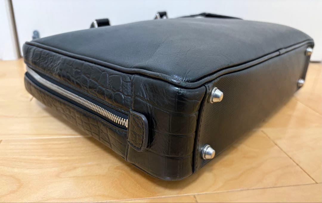 FUJITAKA ブラック レザービジネスバッグ 「やさいいため」