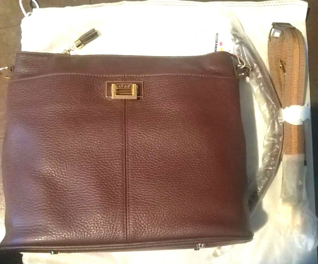 【タグ付き・限定色】アタオ　ウィークエンド　美品