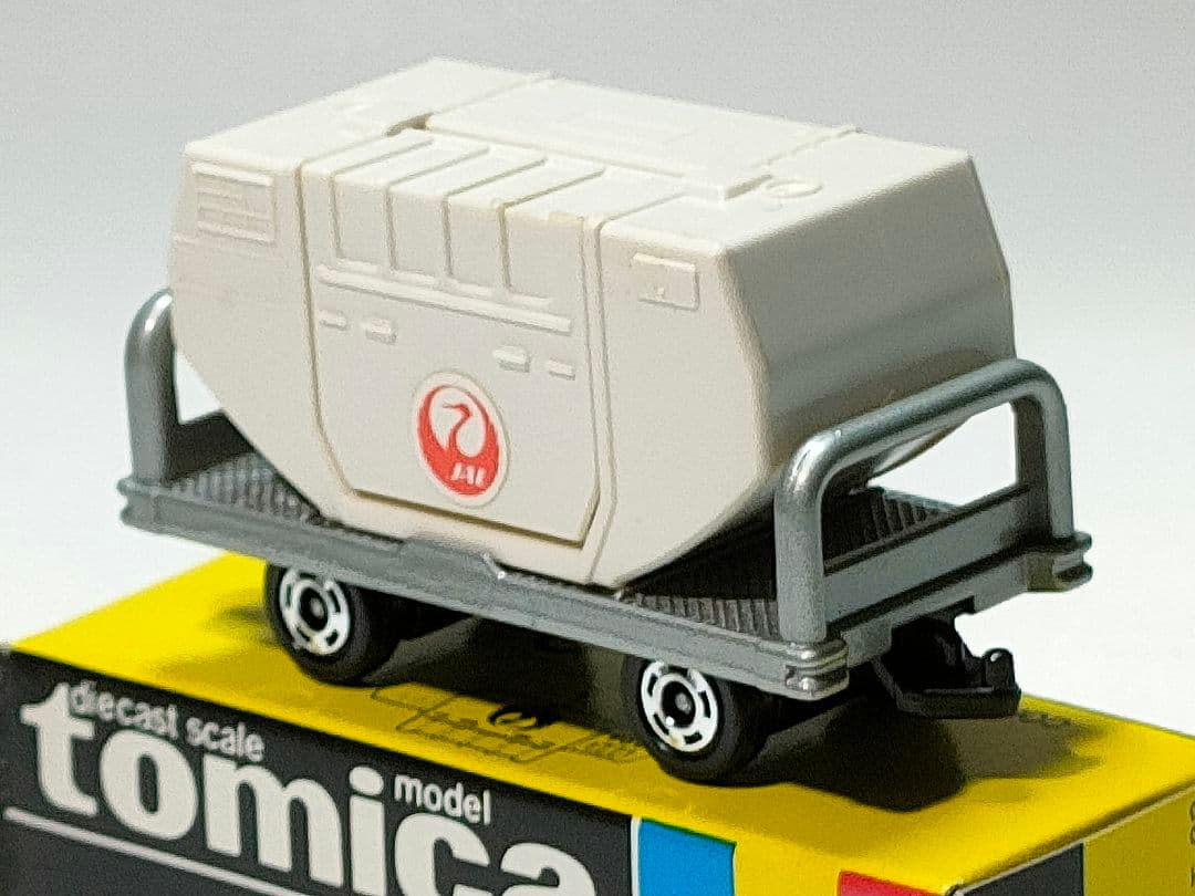 黒箱トミカ96 JAL日本航空コンテナ牽引車+100 JAL日本航空コンテナ