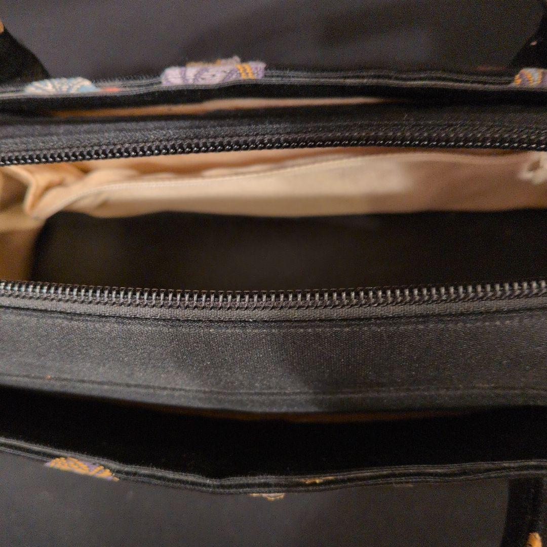 和装用バッグ 黒 丸模様刺繍