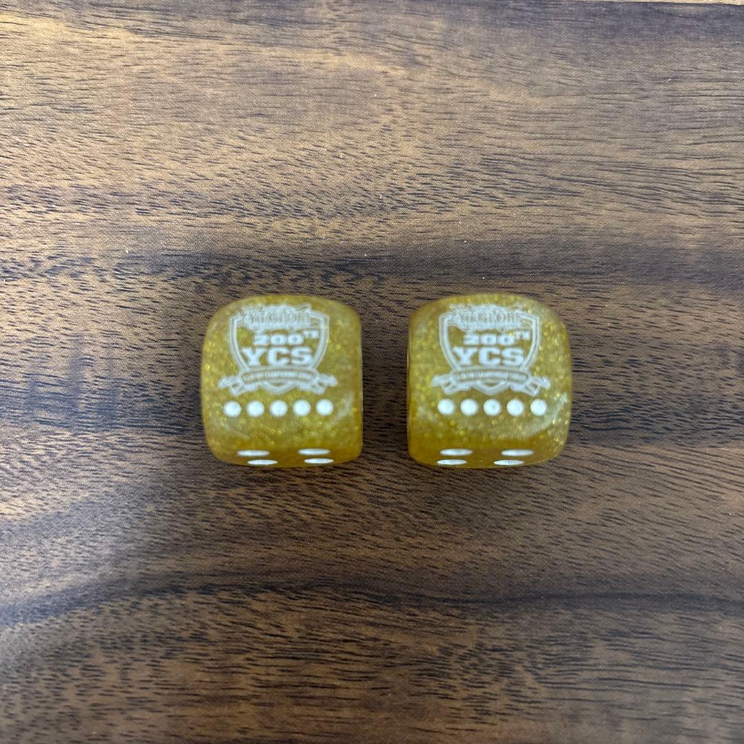 遊戯王　Attribute Dice 神 DIVINE ダイス YCS 2個