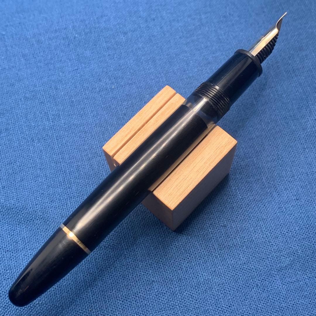 モンブラン　ルグラン　146 14C M 全金　マイスターシュテュック　万年筆