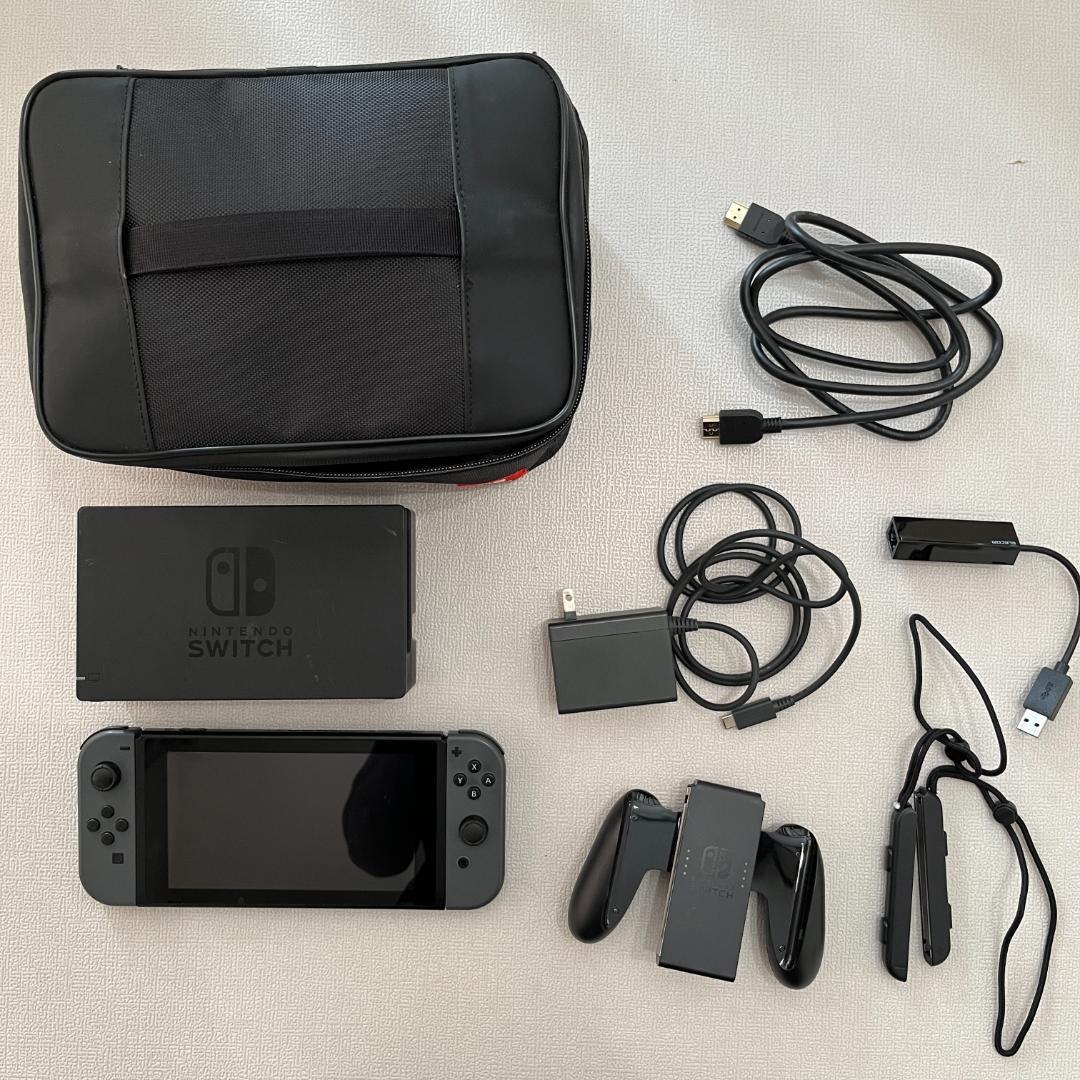 Nintendo Switch本体 付属品あり 箱無し