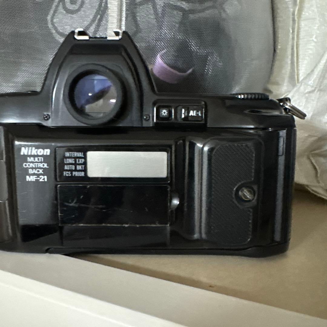 Nikon F-801S フィルム一眼レフカメラ