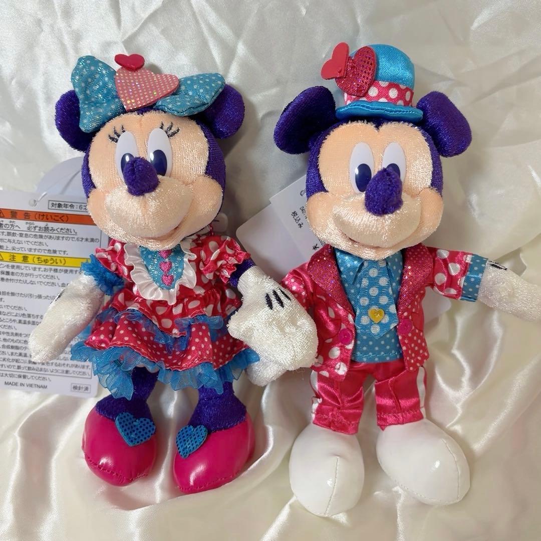 ディズニー　パルパルーザ　ミニー　ミッキー　ファンダーランド　ぬいぐるみバッジ