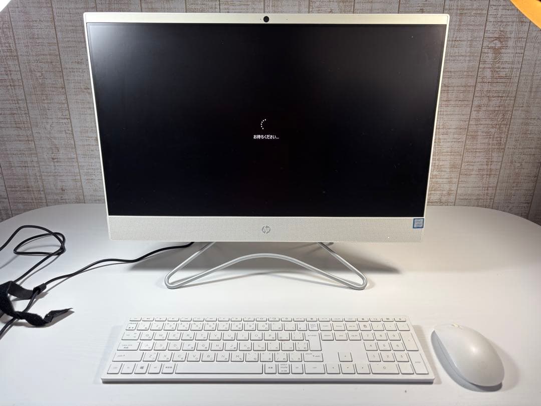 Windowsデスクトップ HP All-in-One 24-f0031jp Core i3 9100T