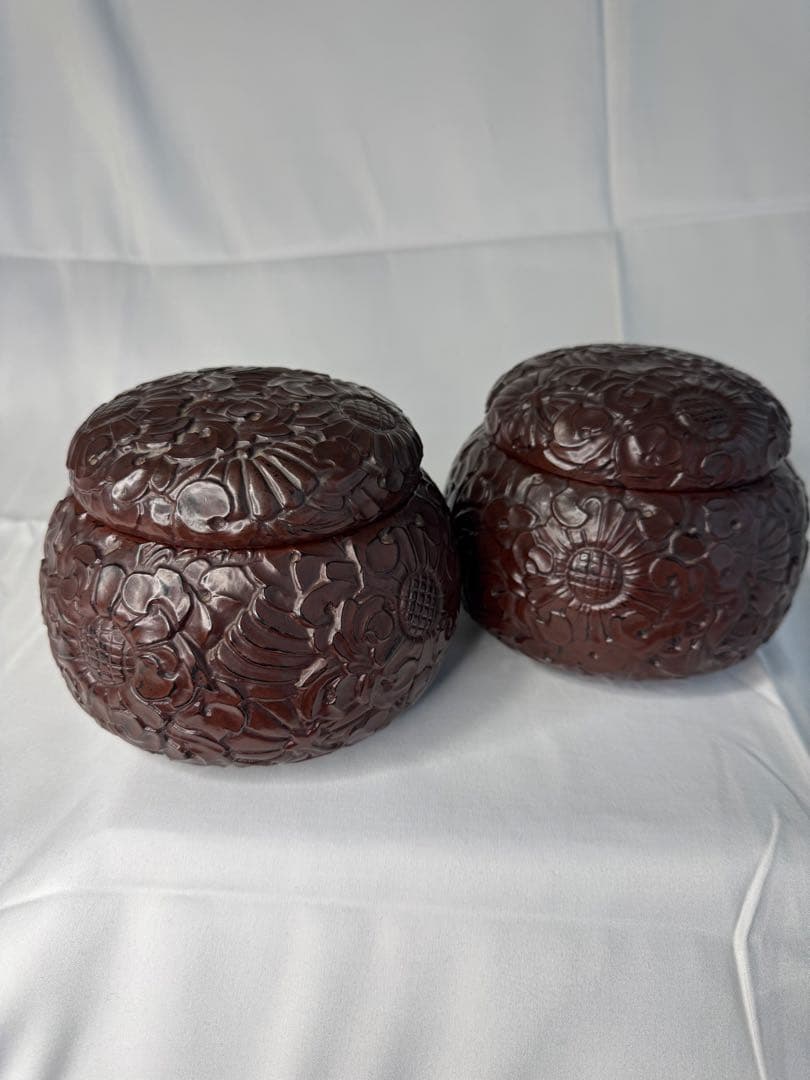 鎌倉彫　漆塗り碁笥2個セット　碁石付き