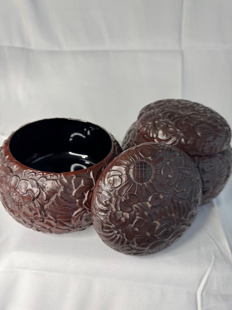 鎌倉彫　漆塗り碁笥2個セット　碁石付き