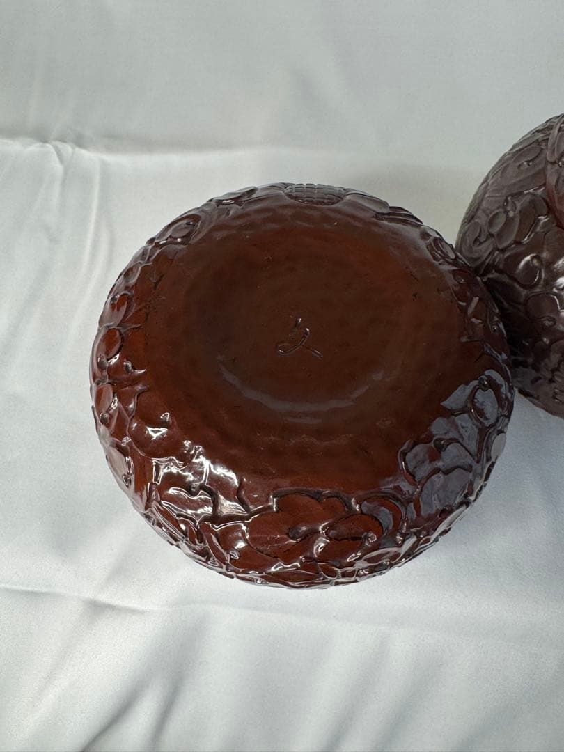 鎌倉彫　漆塗り碁笥2個セット　碁石付き