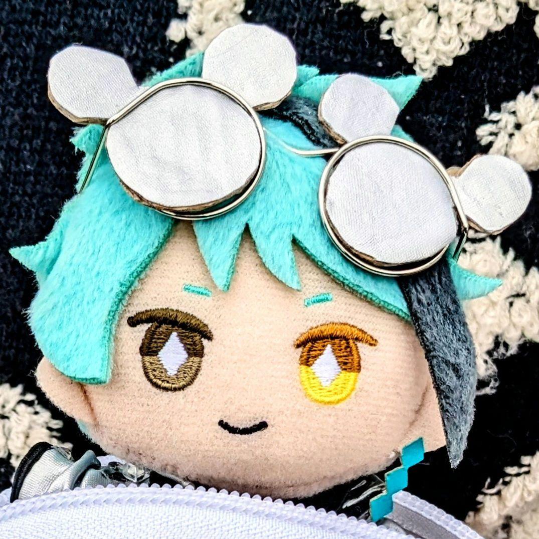 ジェイド・リーチ 実験服 ツイステ ぬいぐるみ 洋服セット