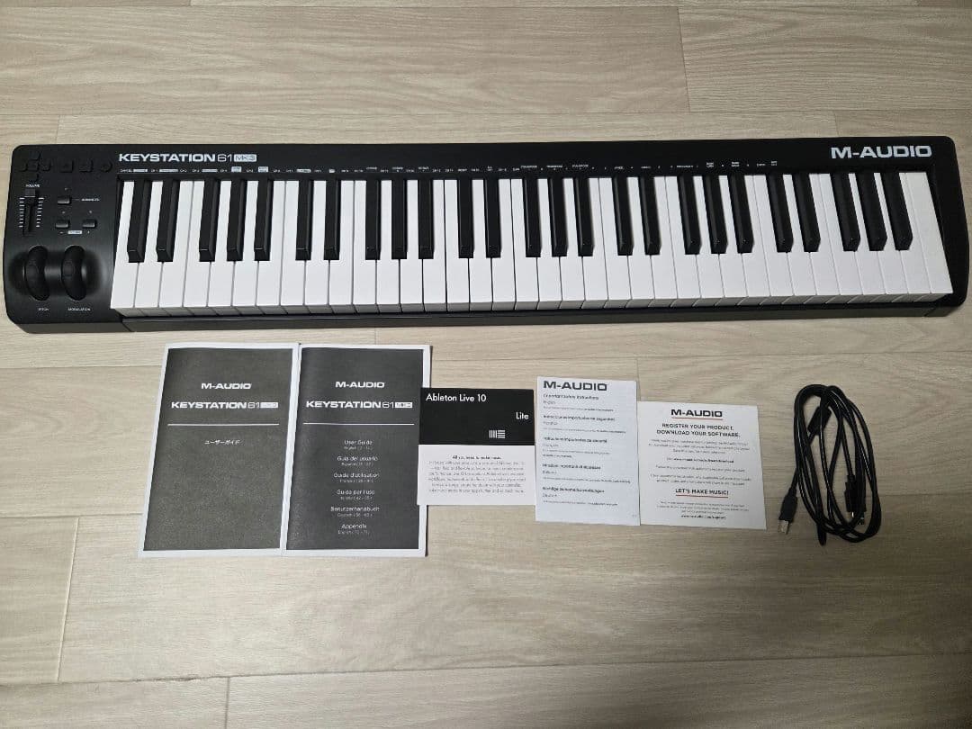 M-AUDIO KEYSTATION 61 MK3 本体　説明書　付属USB