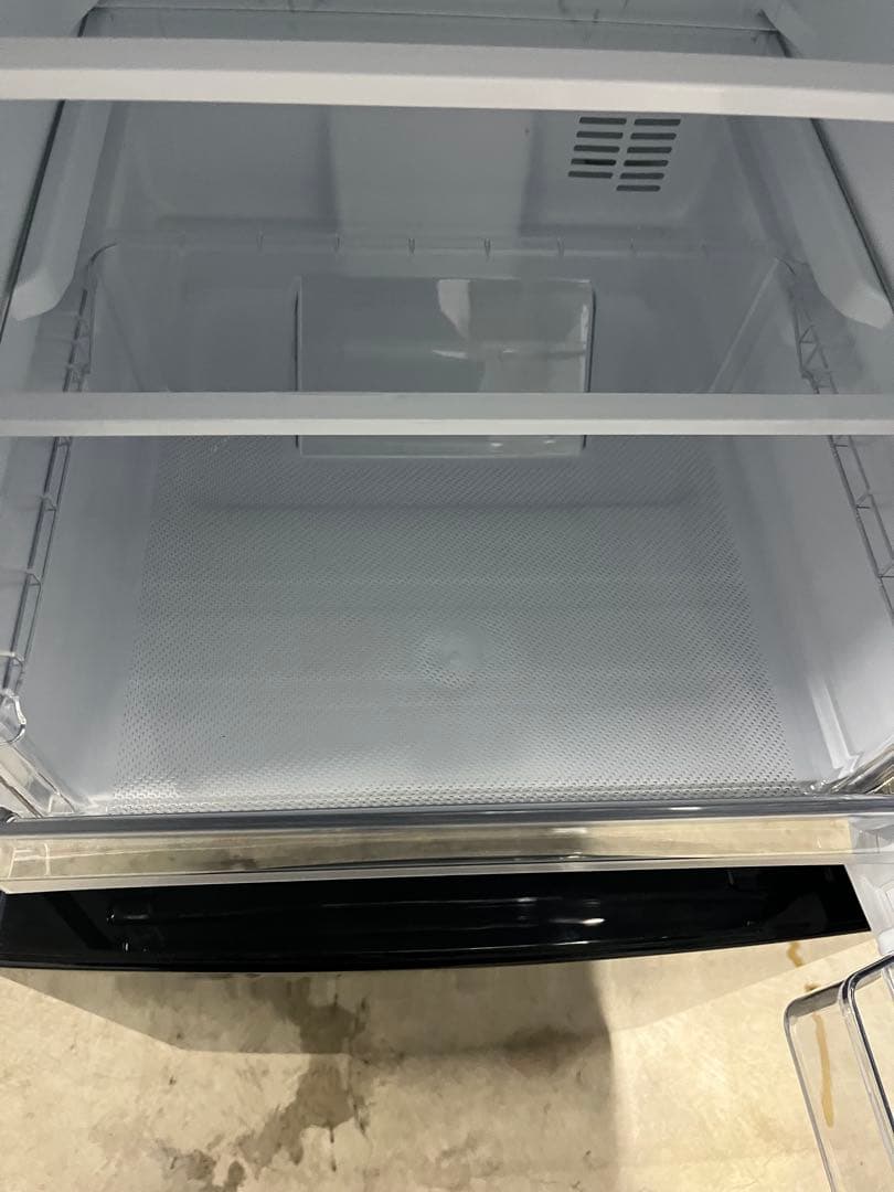 ほぼ未使用 Haier ノンフロン冷凍冷蔵庫150L JR-F15KS T