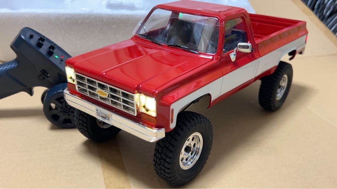 希少ロット FMS FCX K10 V2 内装 ドライバー付き 更におまけ付