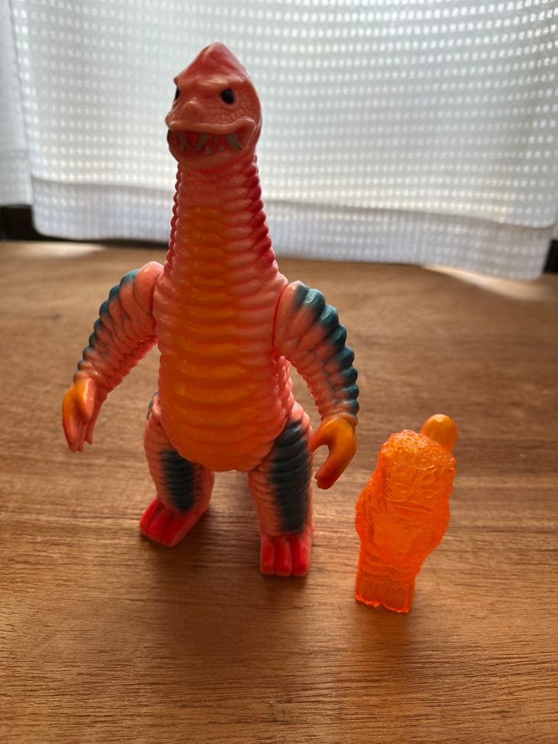 繭菓スペシャル　レッドキング　マーミット