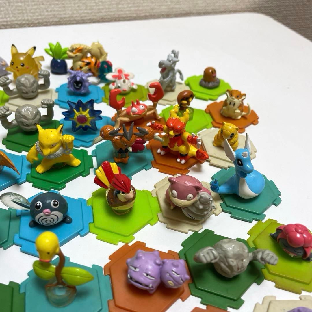 ポケモンフルカラーコレクション57体まとめ売り台座付き 初期 当時品