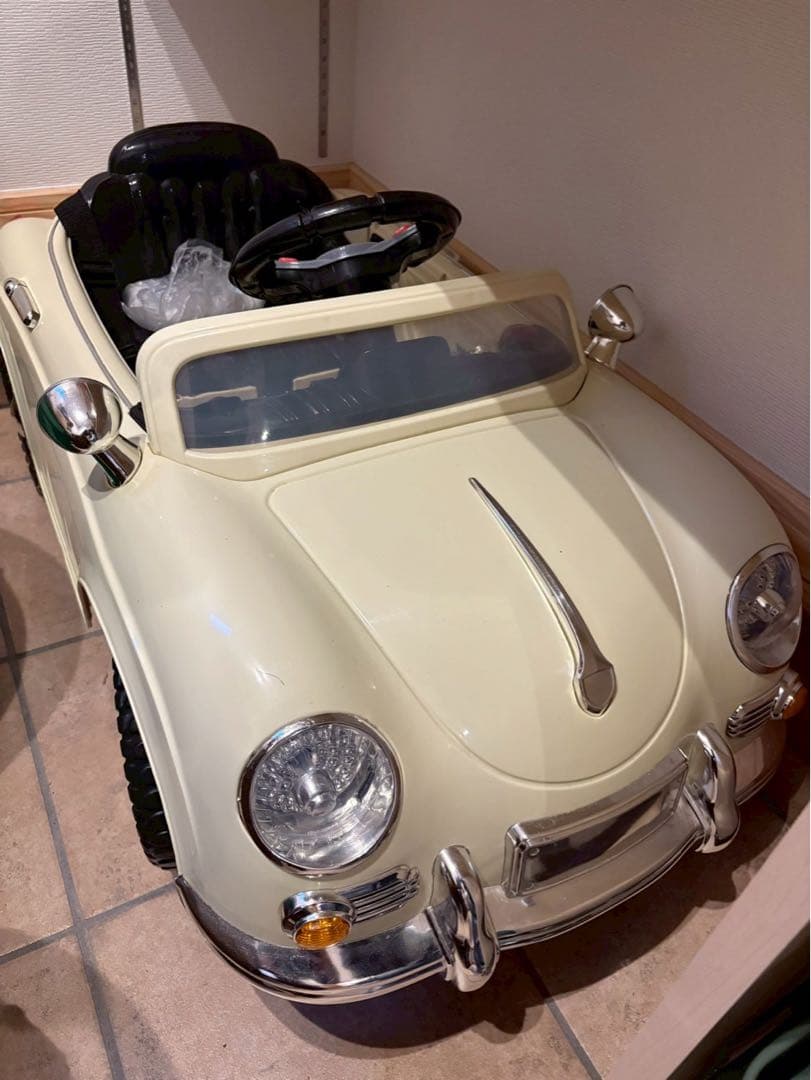 電動乗用ラジコン　ドイツオールドタイプ　ホワイト