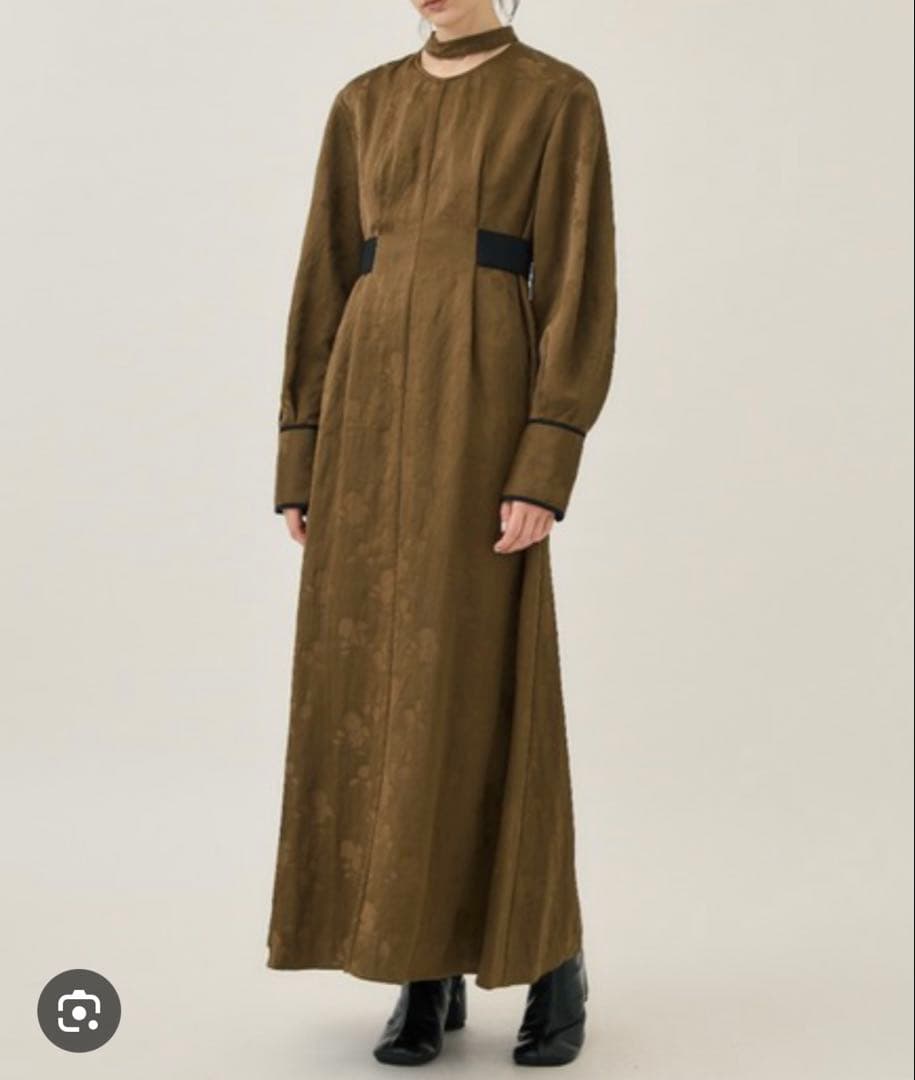 スーツ・フォーマル・ドレス CLANE vintage flower satino